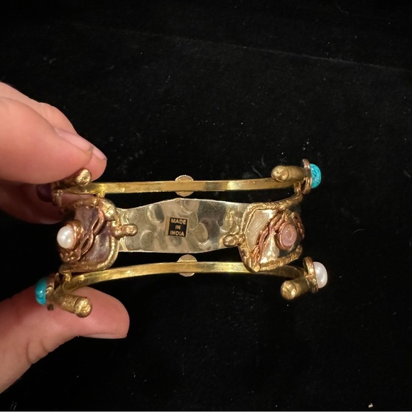 Stone Pearl Bangle Bracelet - Picture 6 of 13